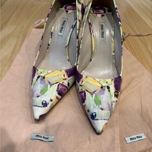 Miu Miu pumps EUR 39 made in Italy